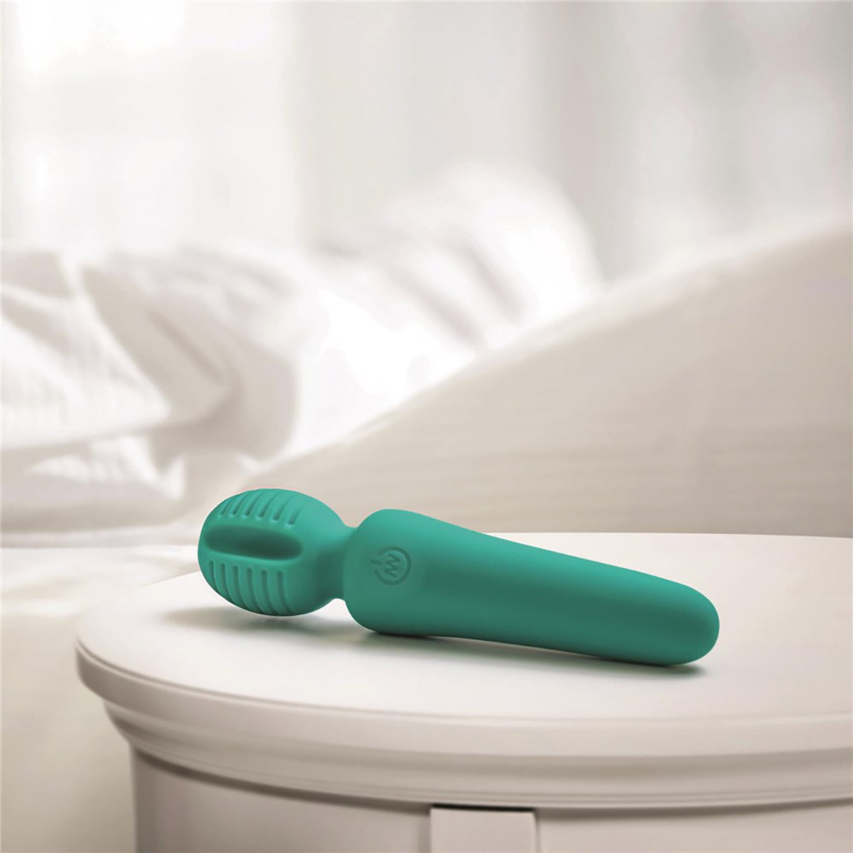 A&E Eve's Petite Private Pleasure Wand